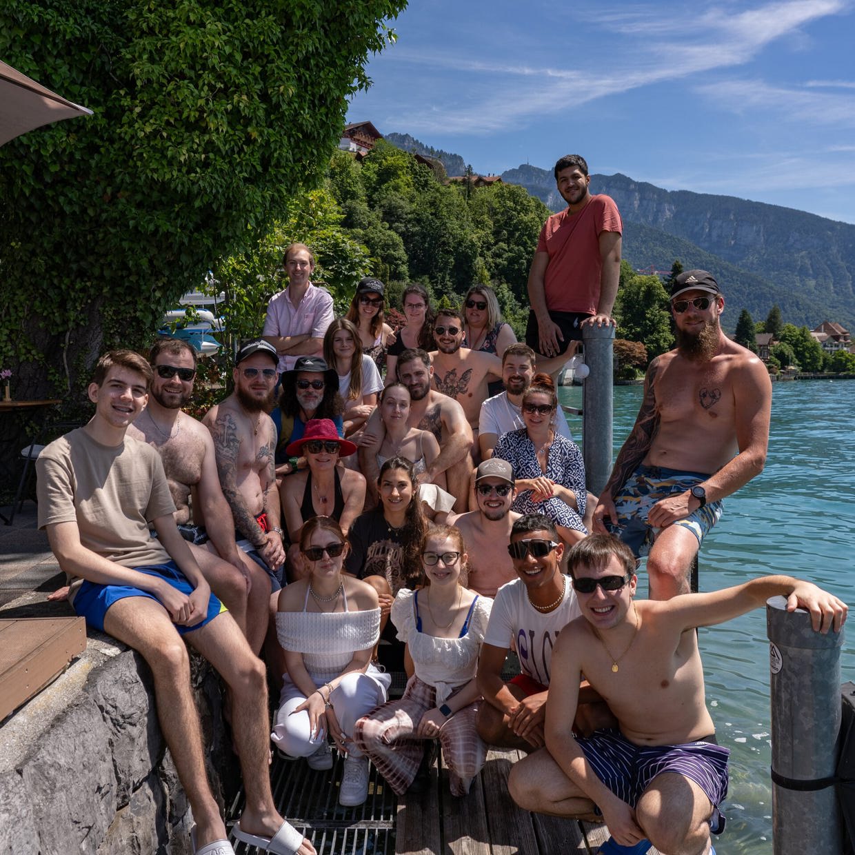 Jugendanlass 2024 Gruppenbild mit Teilnehmenden
